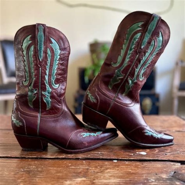 Are Charlie Horse boots from Lucchese?