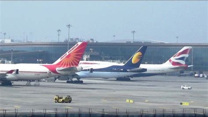 Are flights operating from India to London?