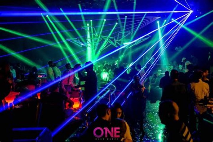 Are night clubs legal in Dubai?
