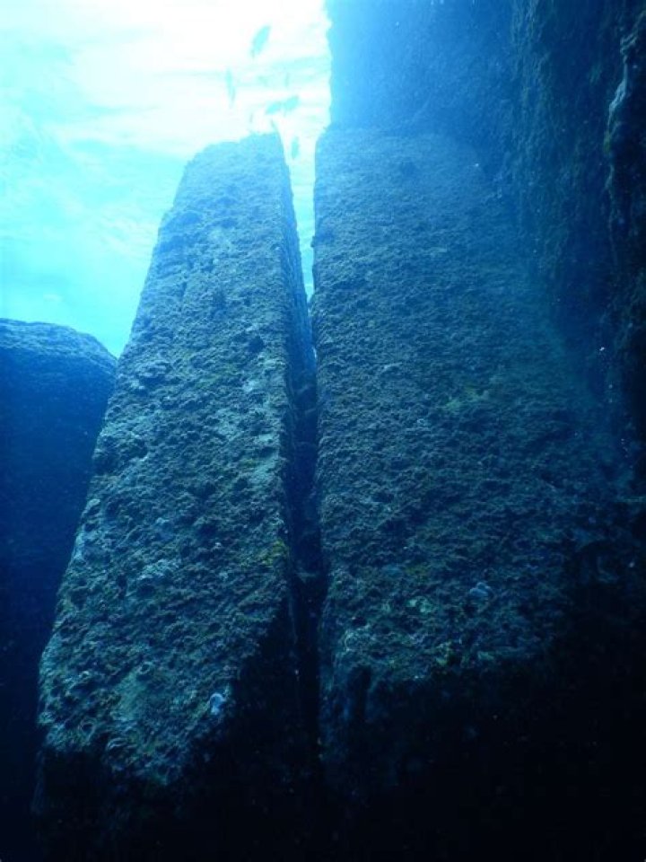 Are the Yonaguni ruins man made?