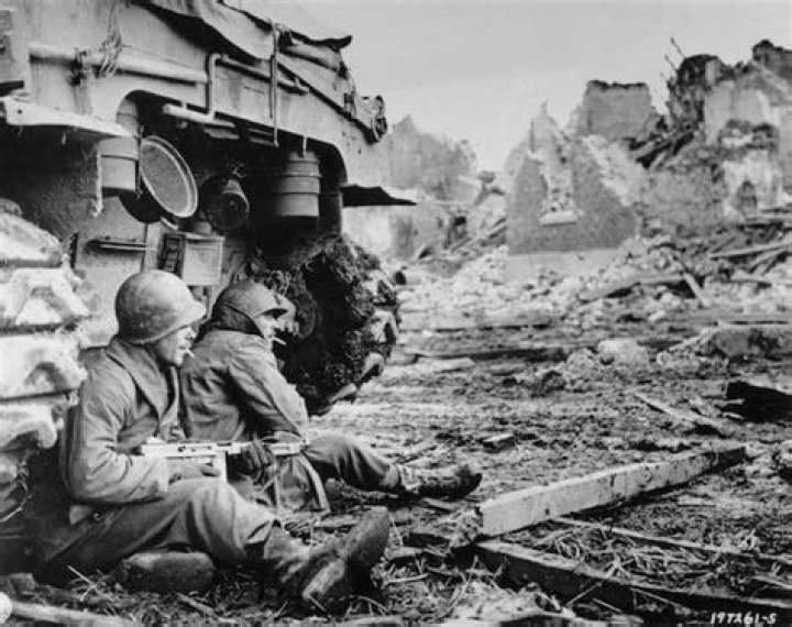 Are ww2 photos copyrighted?