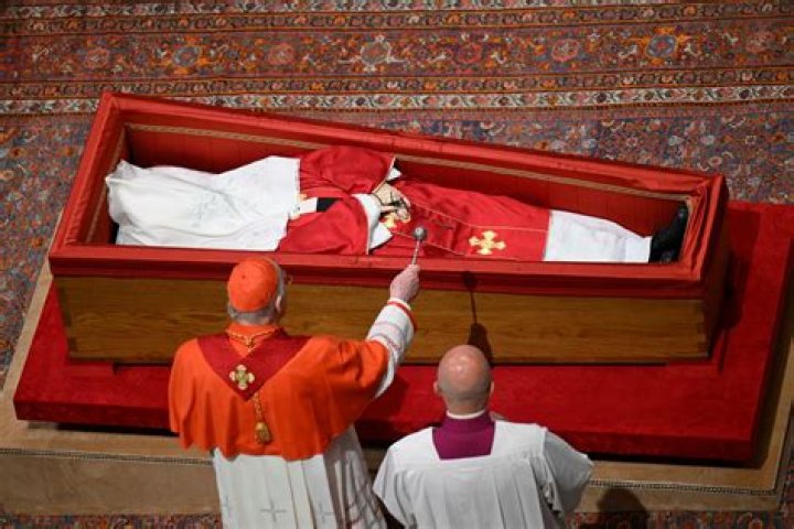 Can a funeral take place on a Sunday?