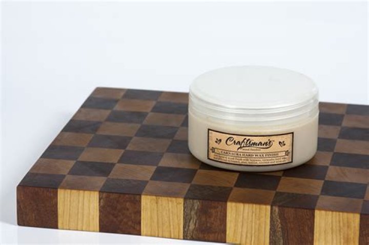 Can carnauba wax be used on wood?