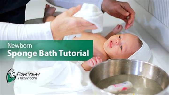 Can I sponge bathe my newborn everyday?
