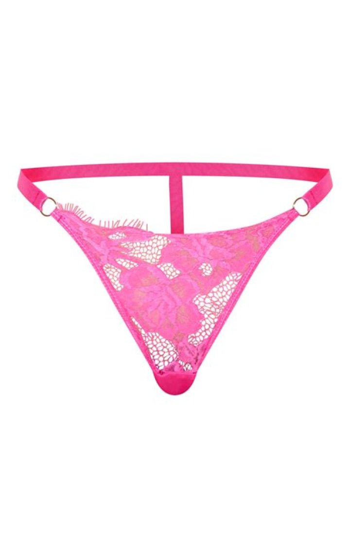 Can plus size wear thongs?