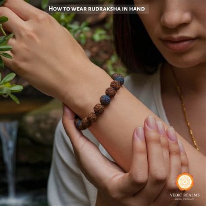 Can Rudraksha be worn as a bracelet?