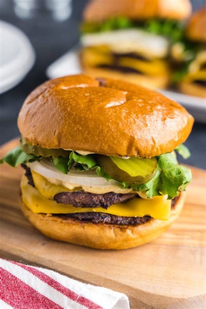 Can you actually steam a hamburger?