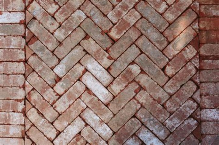 Can you get tiles that look like bricks?
