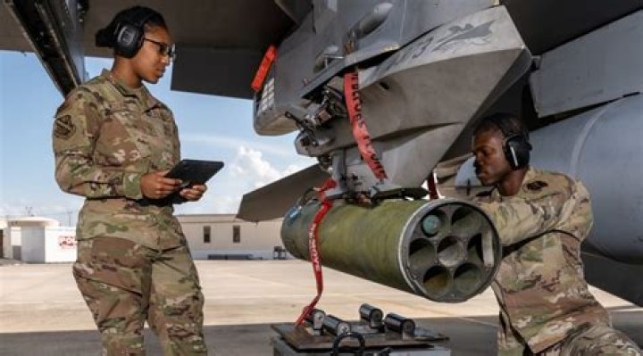 Can you pick your job in the Air Force?
