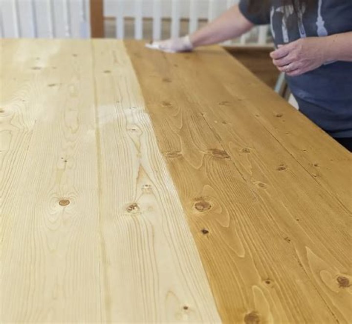 Can you stain pine wood grey?