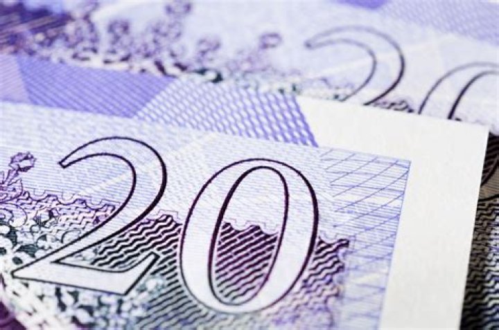 Can you still use Australian paper notes?