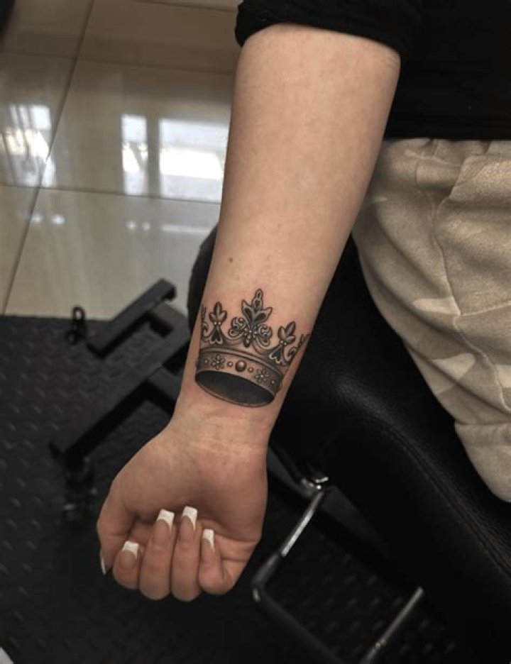 Can you tattoo from home in Ontario?