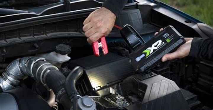 Can you use a jump pack on a lithium battery?