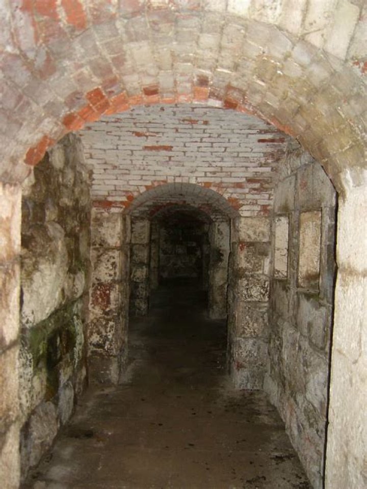 Can you visit Tregantle fort?
