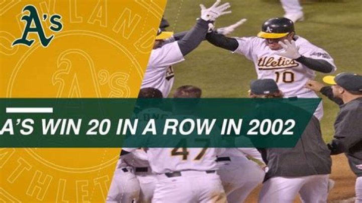 Did Oakland a win World Series in 2002?