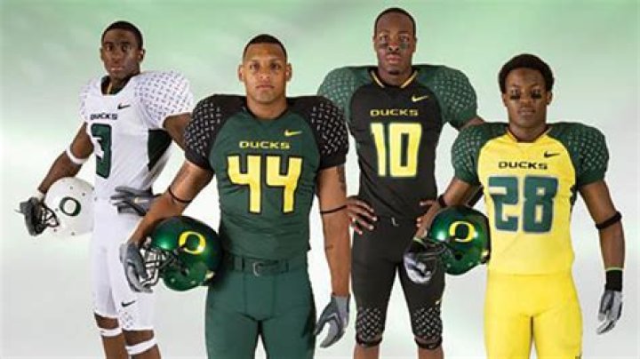 Did Oregon get new uniforms?