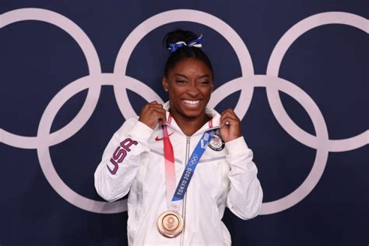Did Simone survive saw?