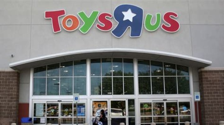 Did Toys R Us Close in Canada?