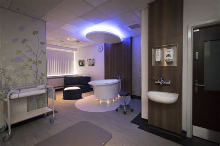 Do hospitals have birthing centers?