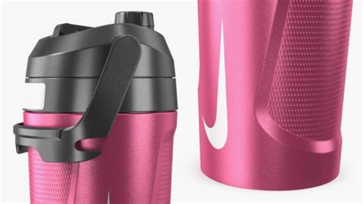 Do NIKE water bottles leak?