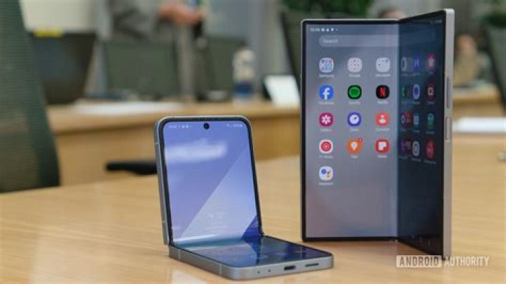 Do Samsung phones have a translator?