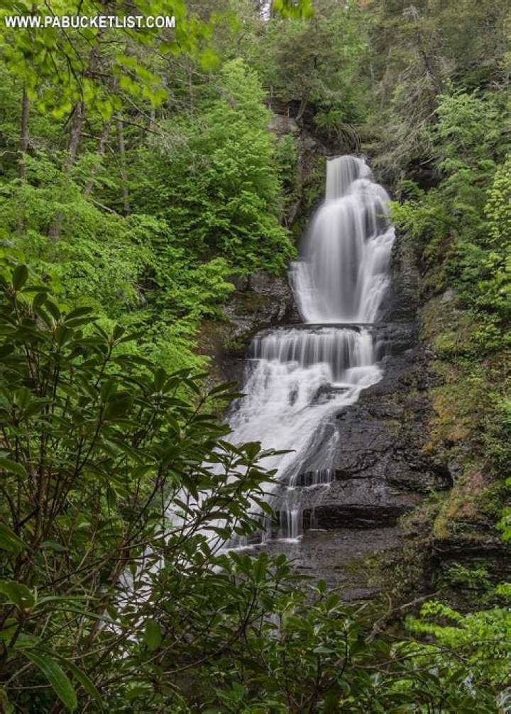 Do you have to pay to see Dingmans Falls?