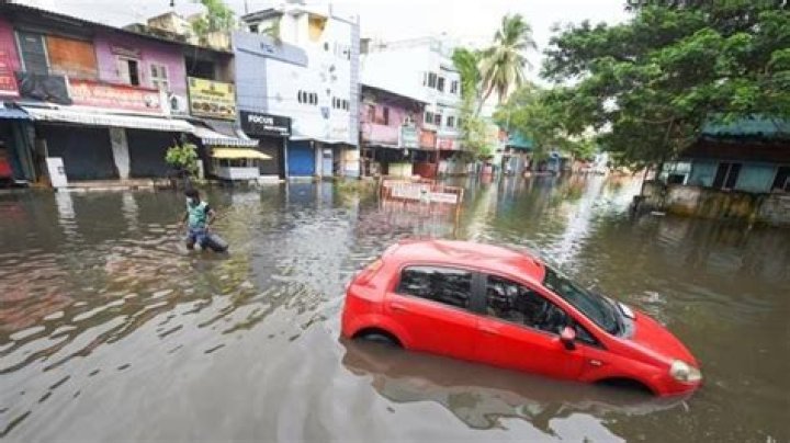 Does it rain heavily in Chennai?