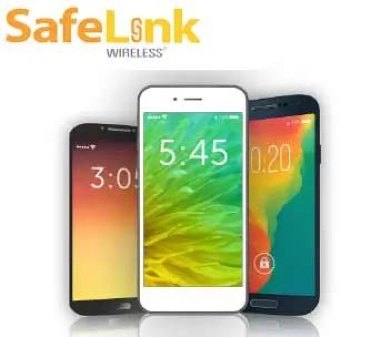 Does SafeLink give free phones?