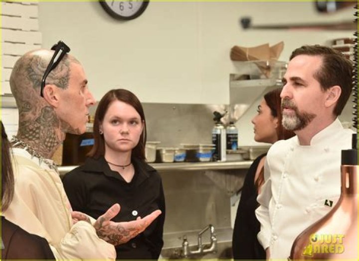 Does Travis Barker own crossroads kitchen?
