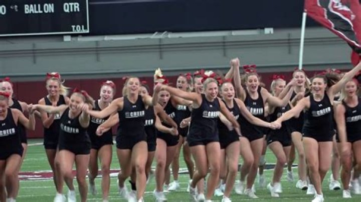 Does University of South Carolina have a good dance program?