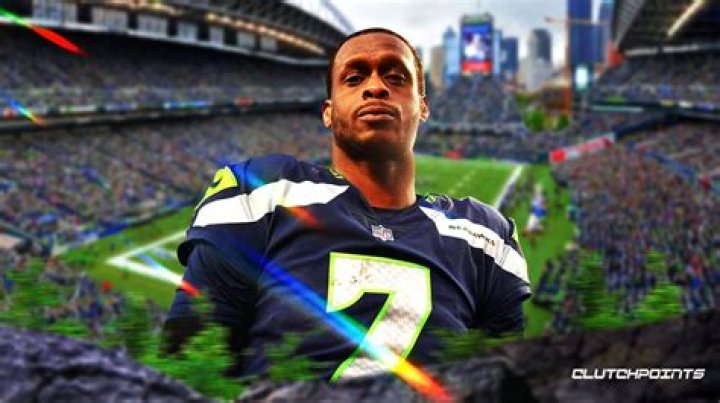How are the players picked for the Pro Bowl?