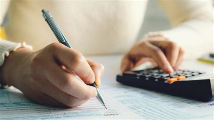 How can I estimate my tax return without W-2?
