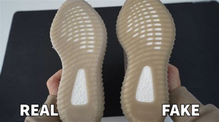 How can you tell if Yeezy 350 are fake?