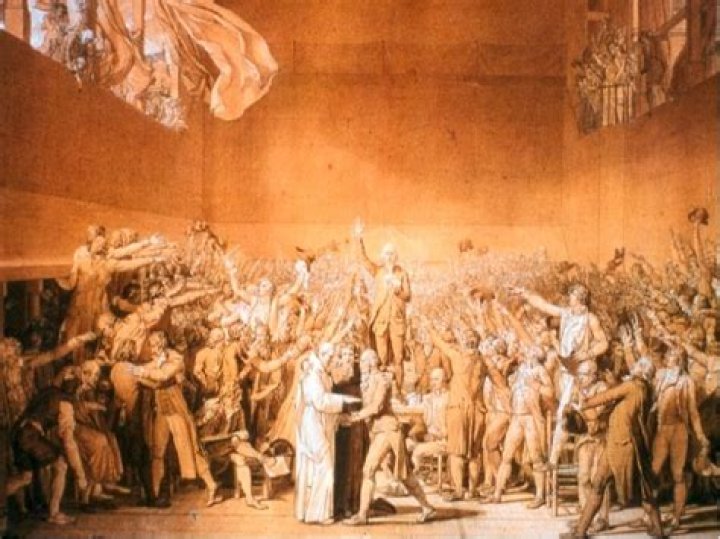 How did Louis XVI respond to the financial crisis?