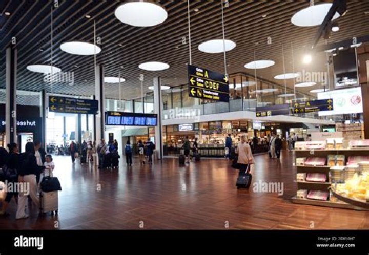 How do I find the main terminal at Copenhagen Airport?