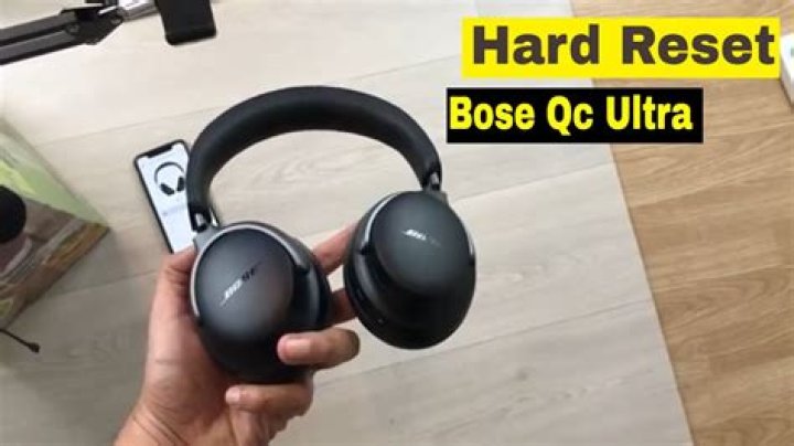 How do I reset my Bose SoundDock?