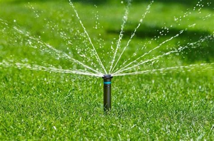How do I set the timer on my Toro sprinkler?