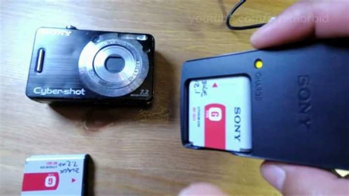 How do I use my Sony NEX 5 as a Webcam?