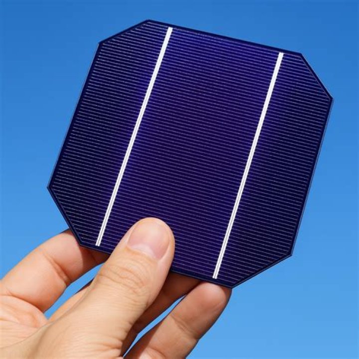 How do solar photovoltaic cells work?