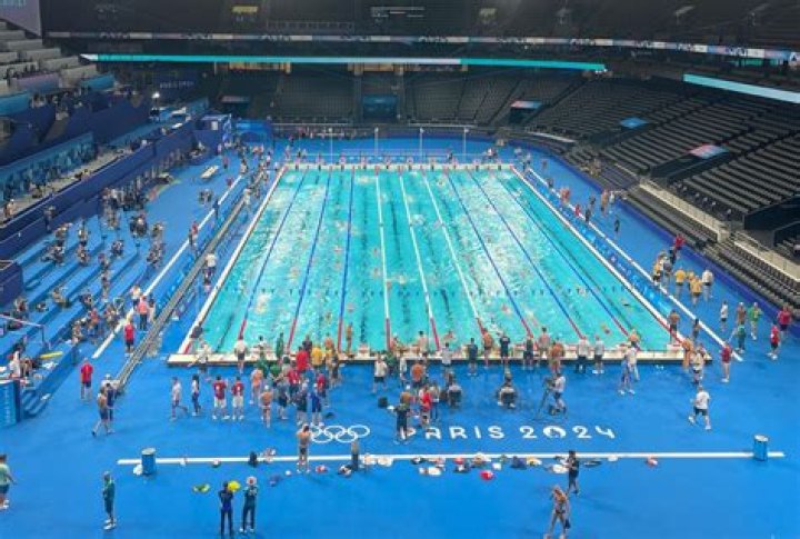 How do you count laps in a pool?