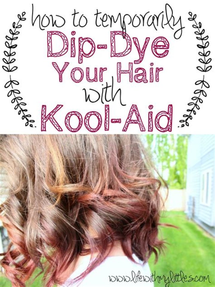 How do you dye short hair with Kool-Aid?