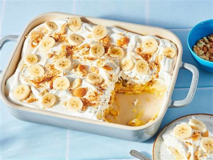 How do you keep banana pudding from getting watery?