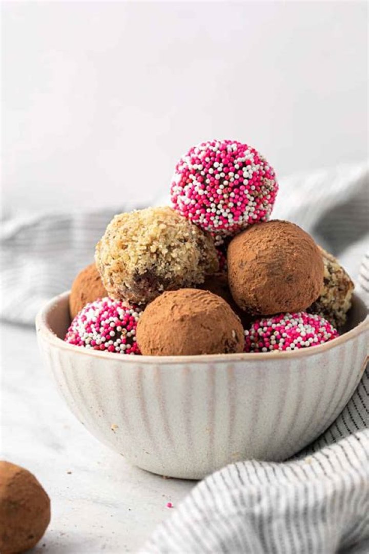 How do you make homemade chocolate truffles?