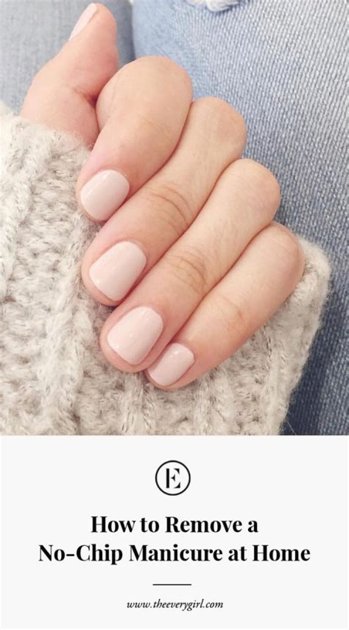 How do you remove a no chip manicure?