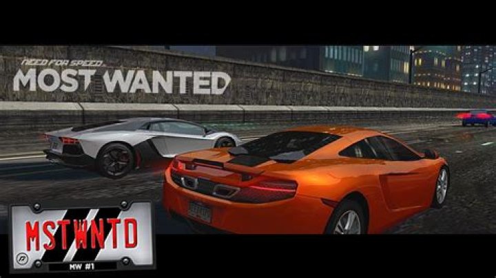 How do you start a race in Need for Speed Most Wanted 2012?