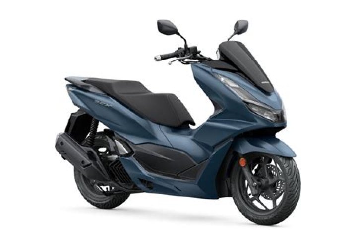 How fast does a 125 PCX go?