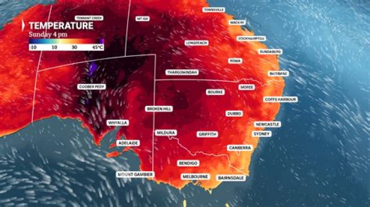 How hot does it get in Cloncurry?