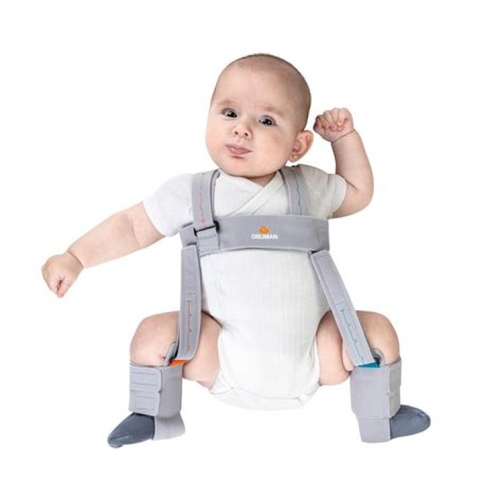 How long do babies have to wear a brace for hip dysplasia?