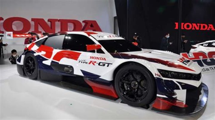 How long is a Super GT race?