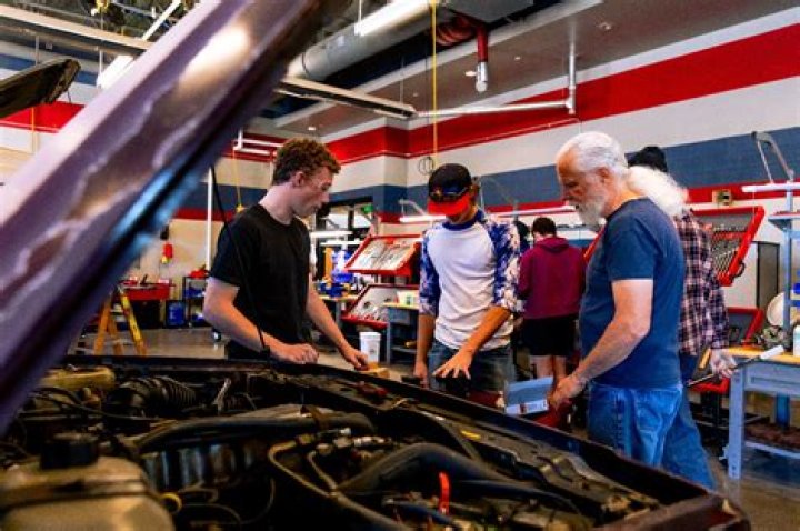 How long is automotive tech school?